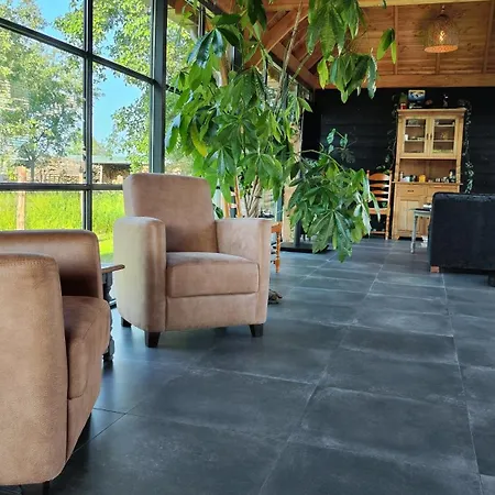 Σπίτι διακοπών Luxe Met Bubbelbad *