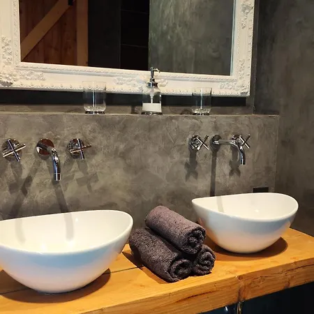 Luxe Met Bubbelbad *